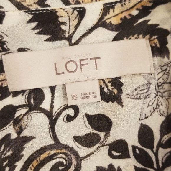LOFT White Multi Print Size XS Top - Picture 5 of 8